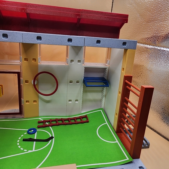 Vintage Playmobil 4325 School Gym - Picture 5 of 7